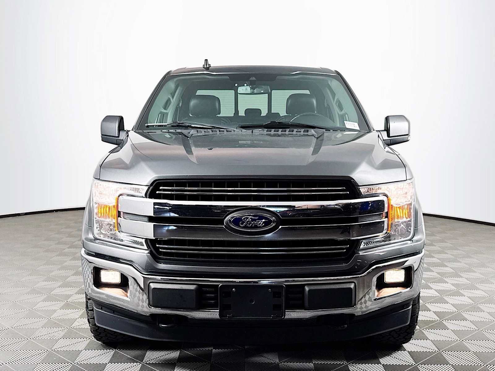 Used 2019 Ford F150 Lariat w/ Equipment Group 501A Mid AWD/4WD image 2