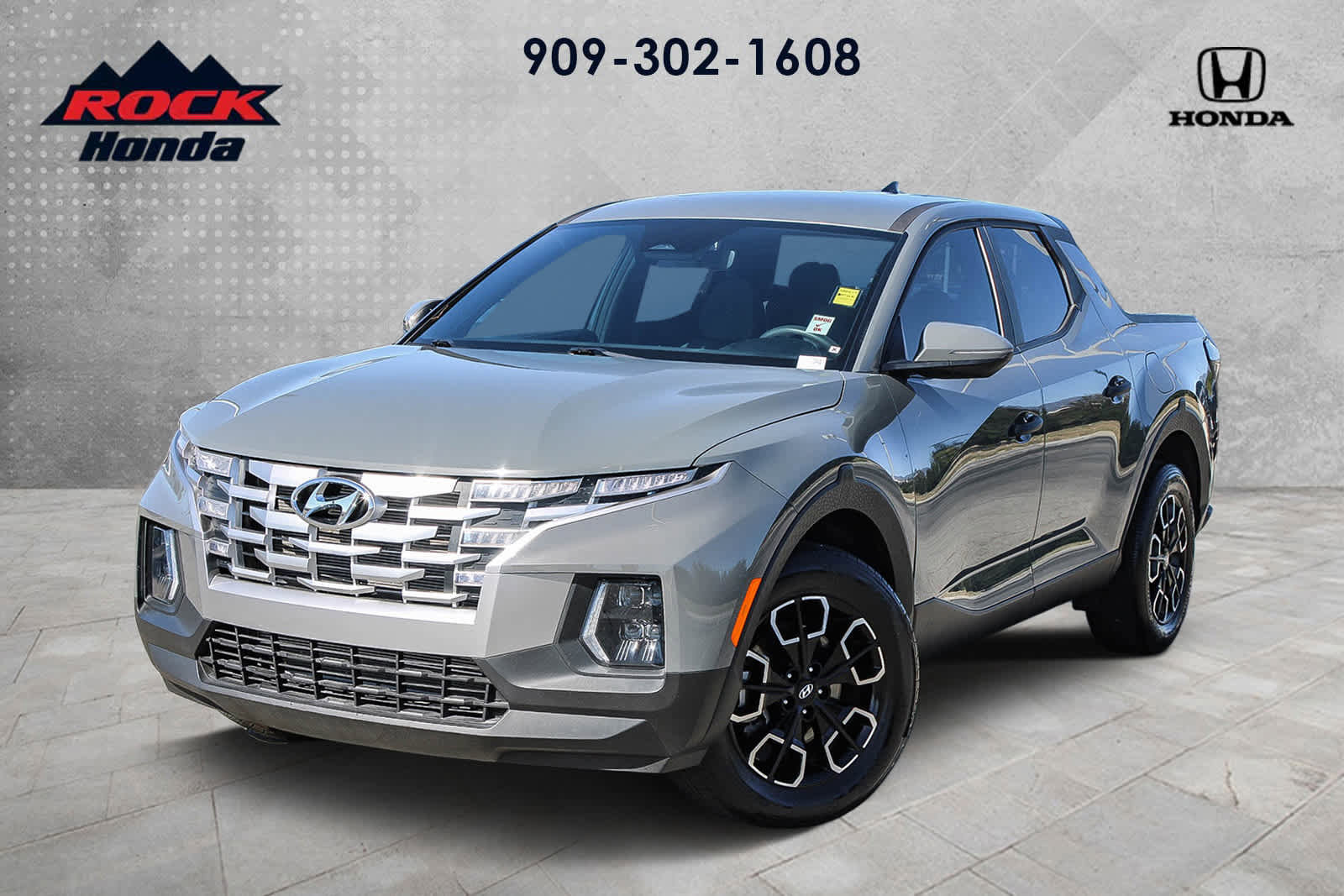 Used 2024 Hyundai Santa Cruz SEL image 1