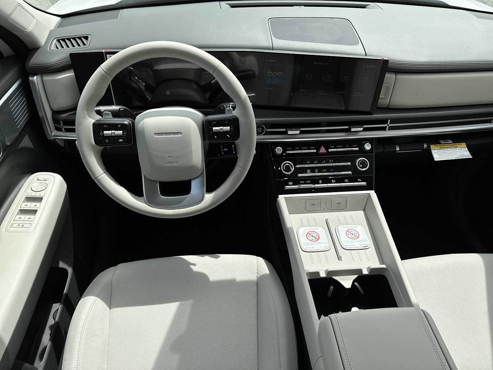 New 2026 Hyundai Santa Fe SE image 10