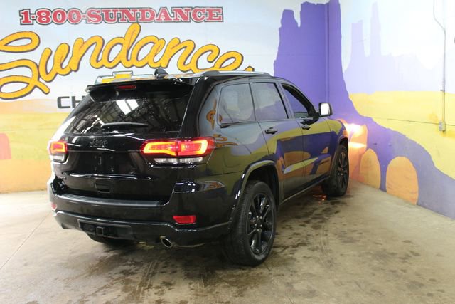 Used 2019 Jeep Grand Cherokee Altitude AWD/4WD image 8