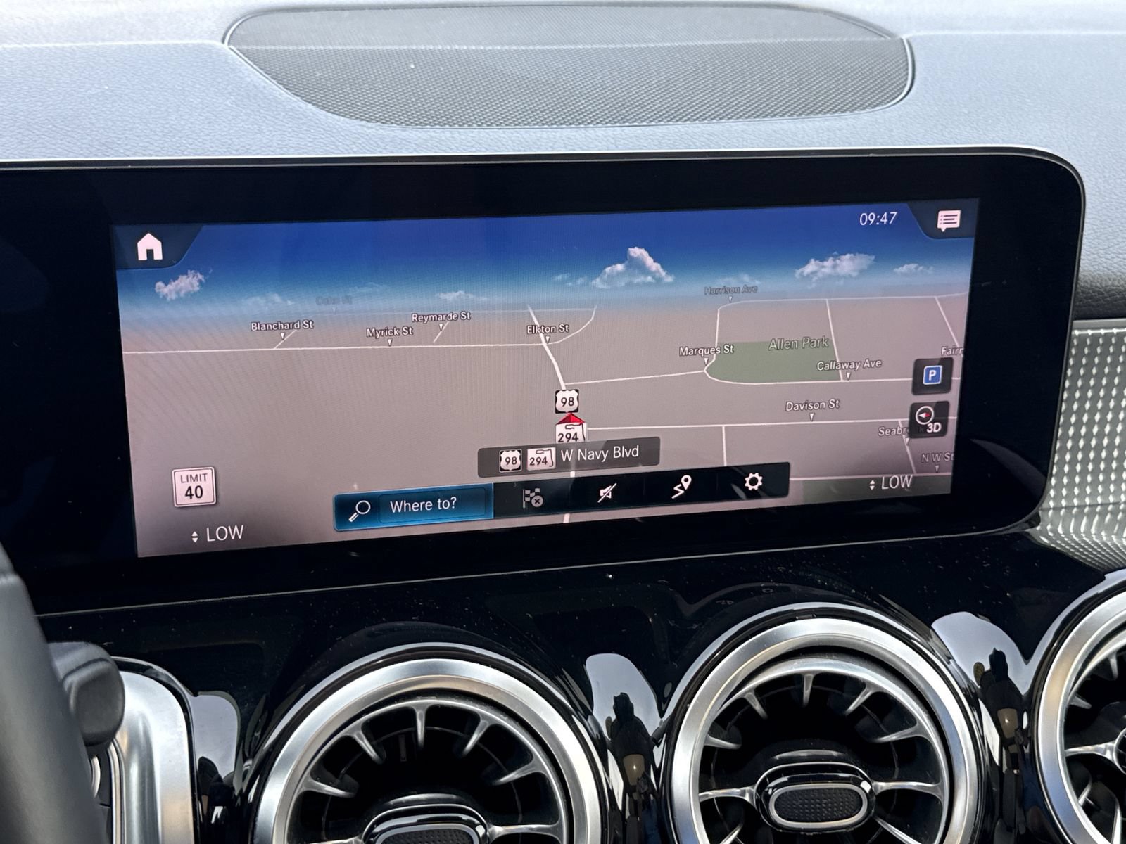 Certified 2022 Mercedes-Benz GLB 250 image 17