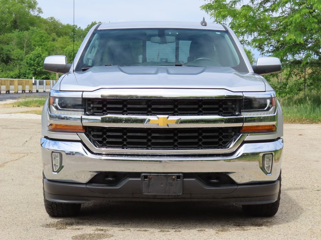 Used 2017 Chevrolet Silverado 1500 LT w/ All Star Edition AWD/4WD image 4