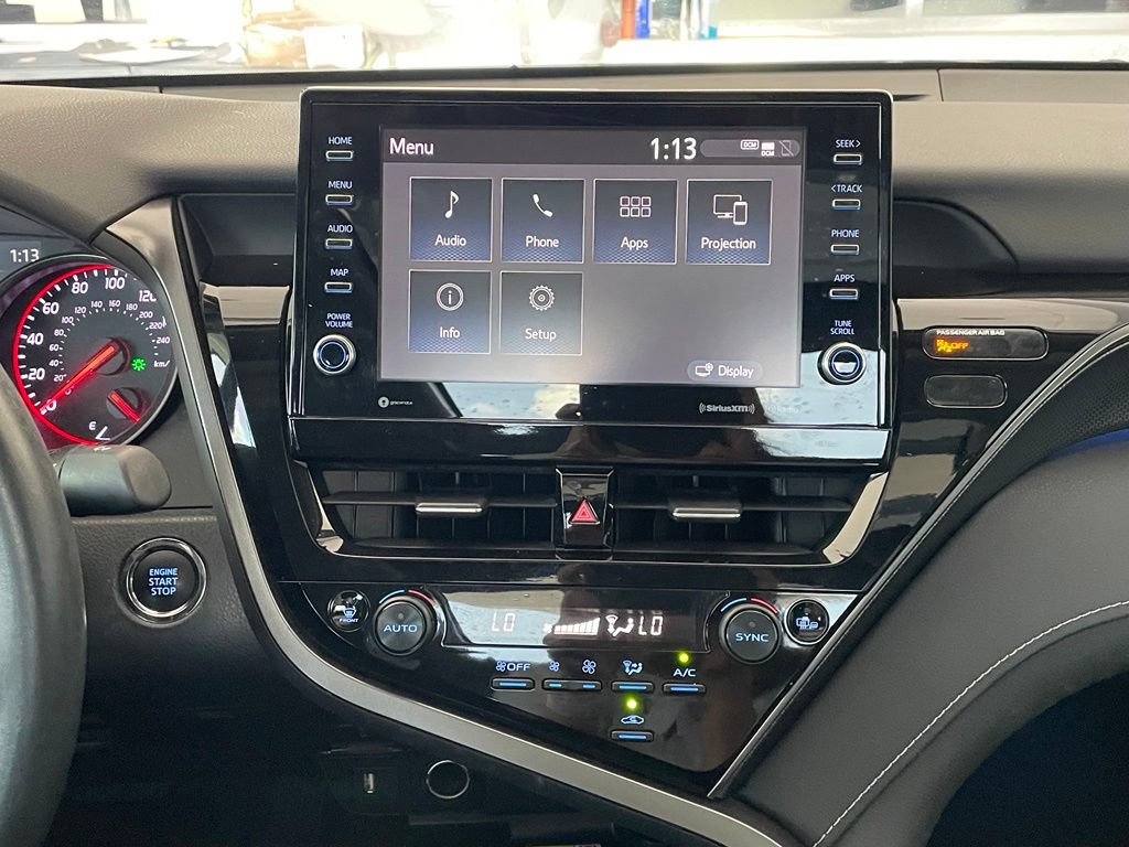 Used 2022 Toyota Camry XSE FWD image 18