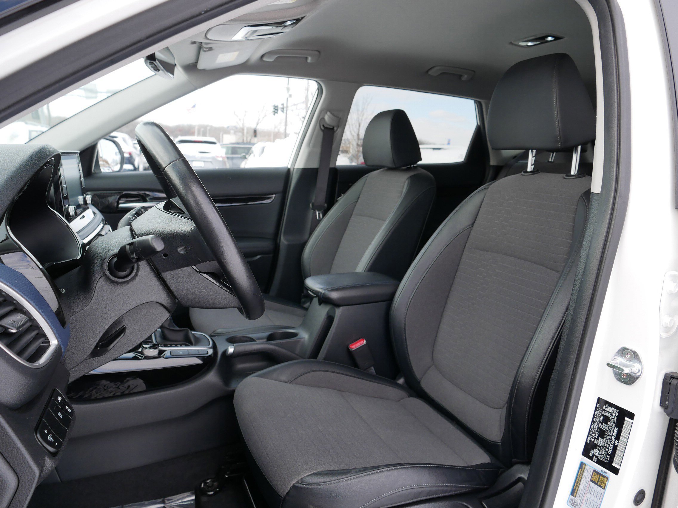 Used 2023 Kia Seltos S image 14