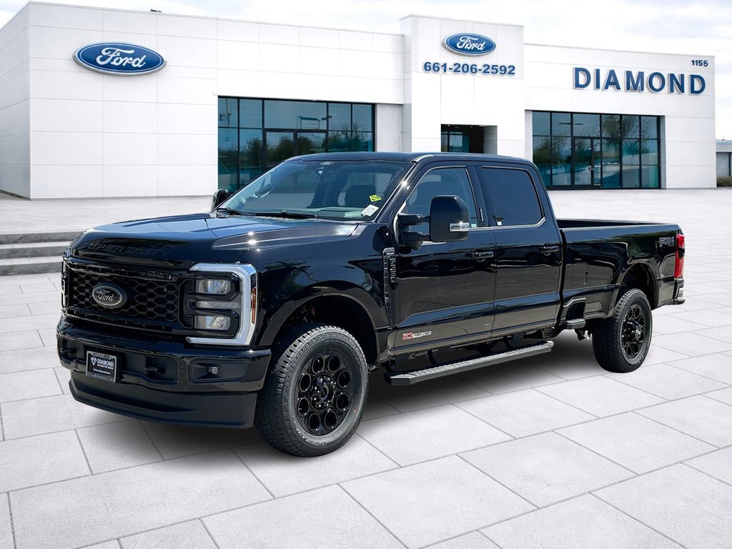 New 2026 Ford F350 Lariat w/ Black Appearance Package