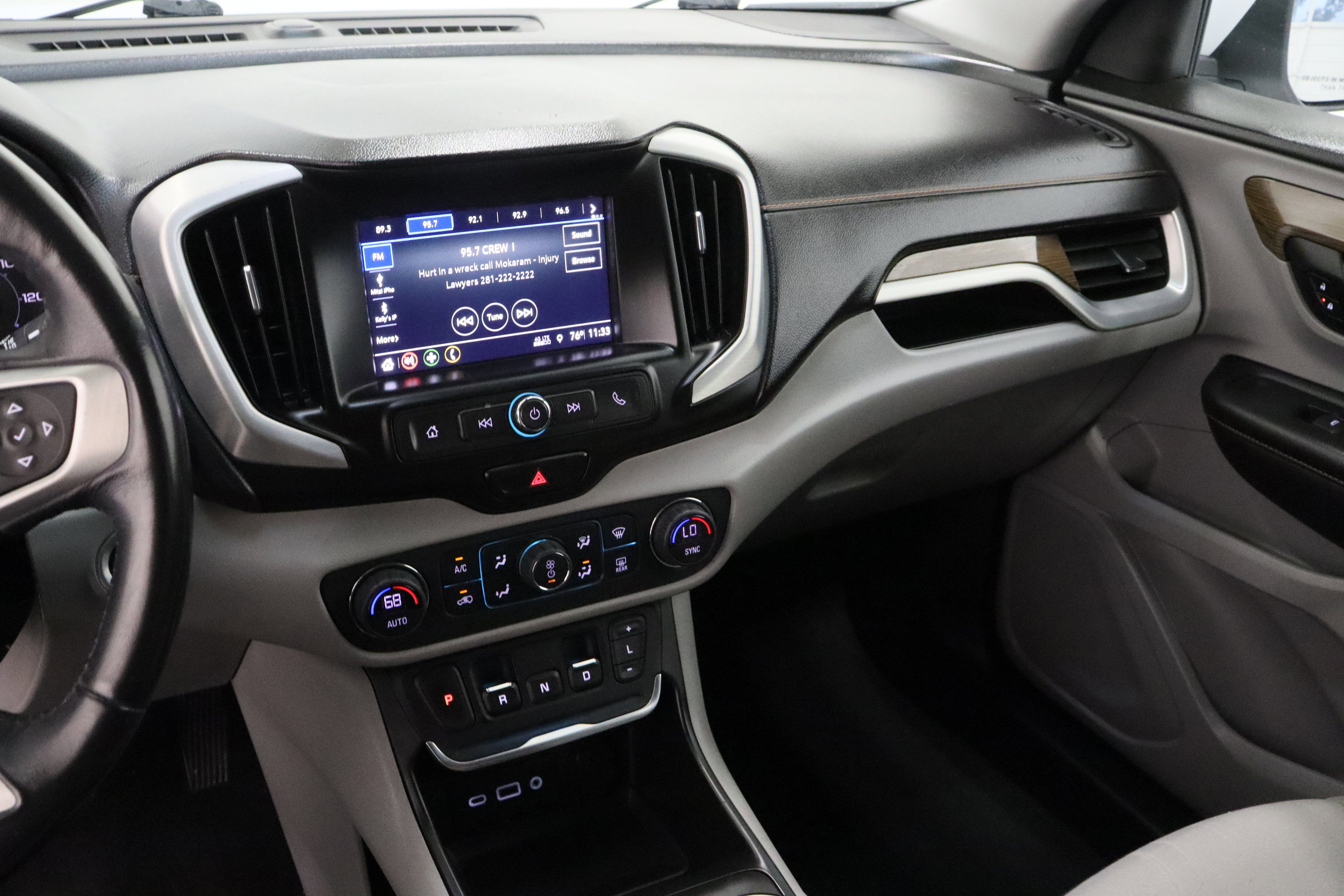 Used 2018 GMC Terrain SLE w/ Driver Convenience Package FWD image 16