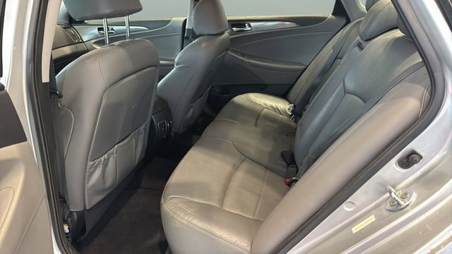 Used 2012 Hyundai Sonata Hybrid w/ Leather Pkg image 20