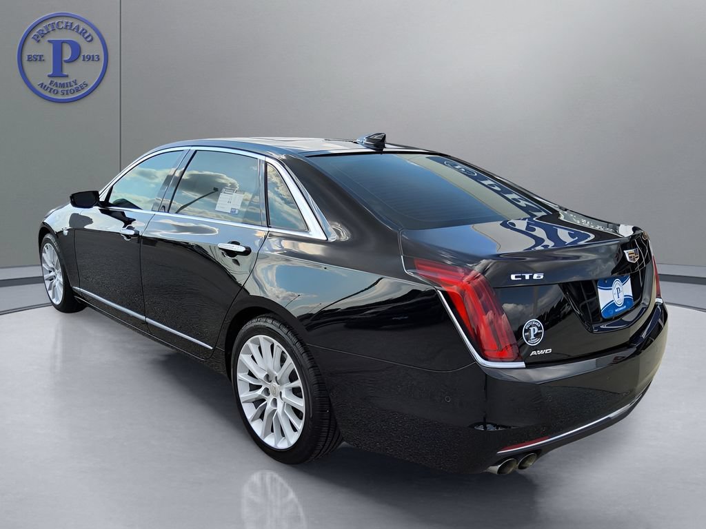Used 2017 Cadillac CT6 Luxury AWD/4WD image 5