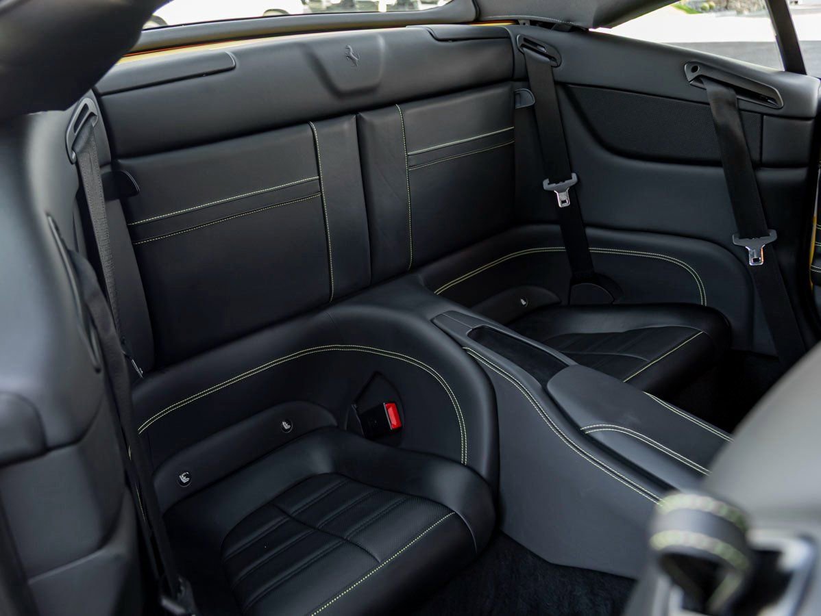 Used 2018 Ferrari California T image 24