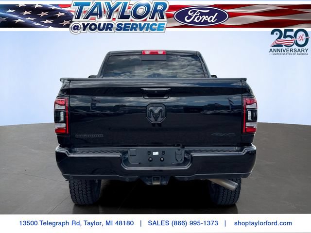 Used 2024 RAM 2500 Big Horn w/ Night Edition AWD/4WD image 4