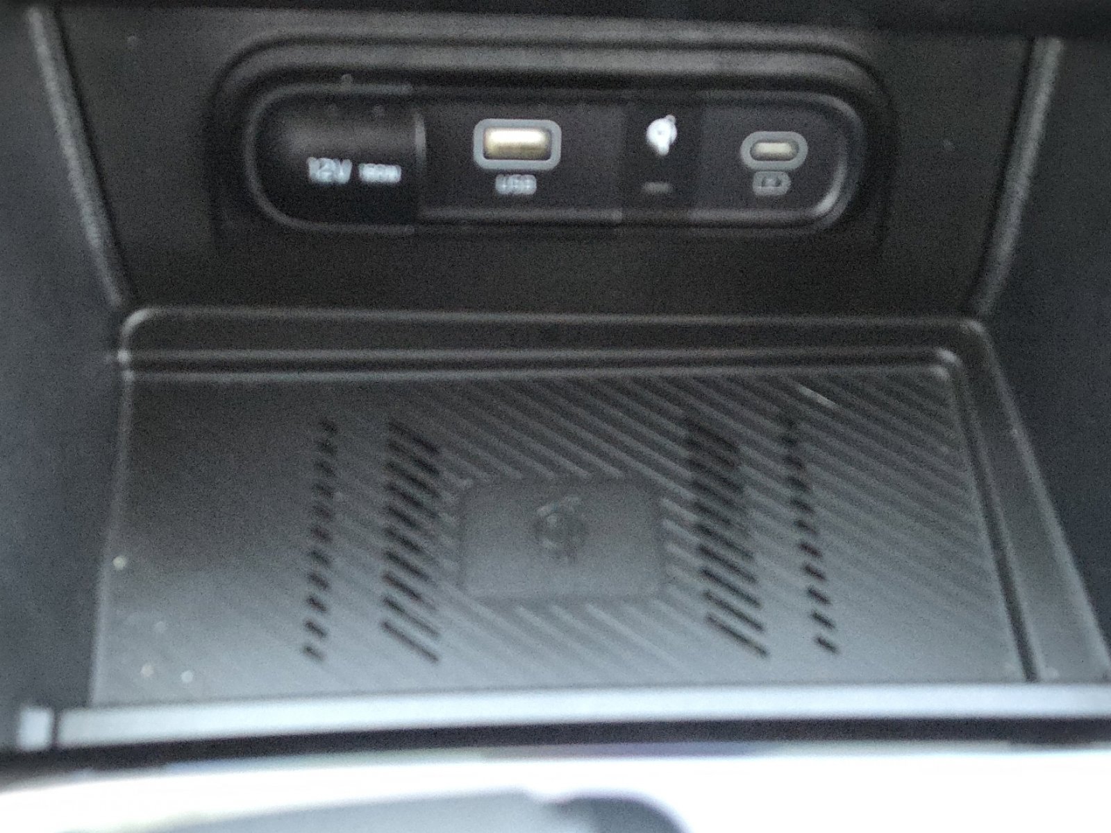 Used 2025 Kia Sportage X-Line w/ Premium Package image 8