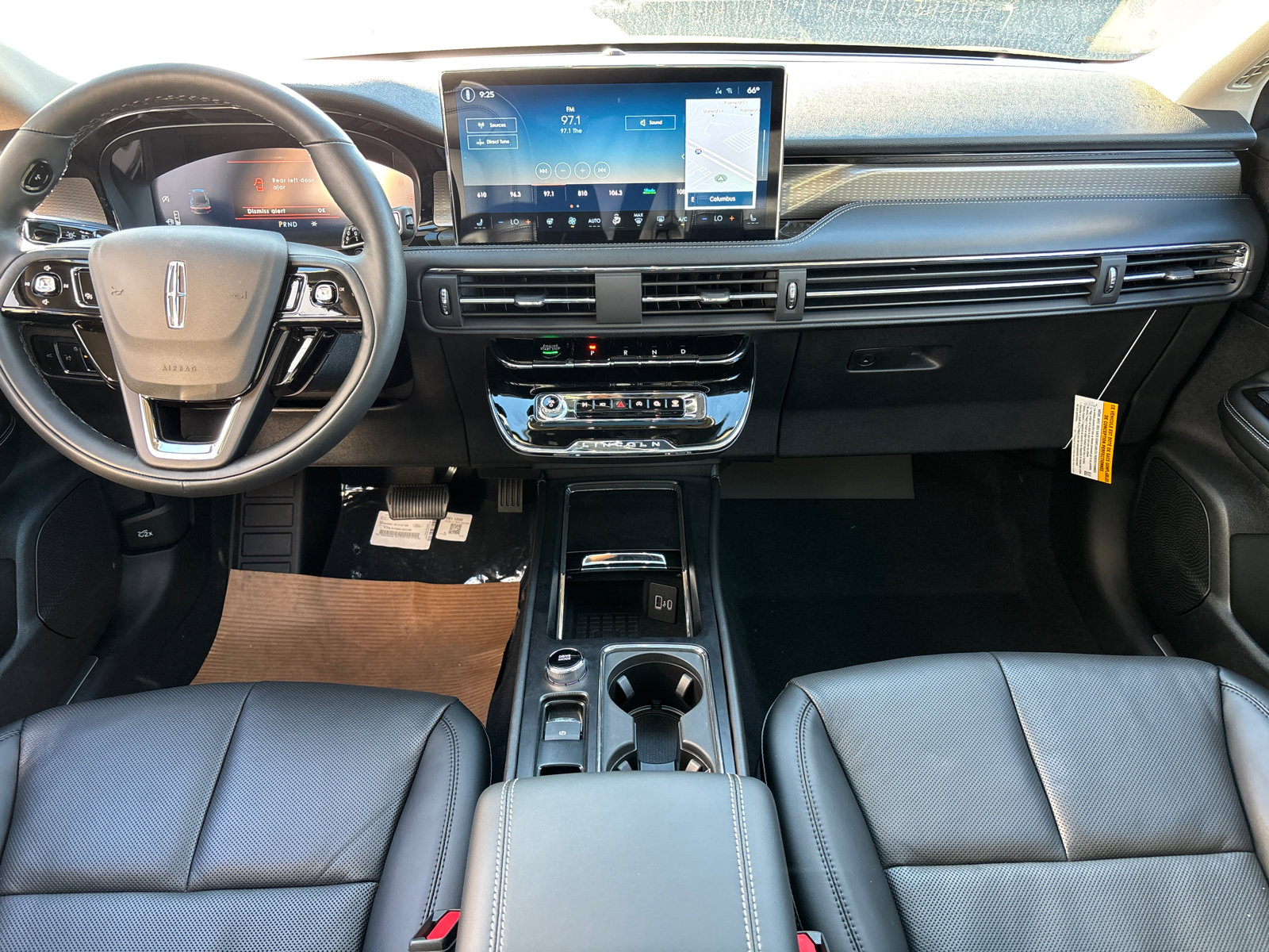 New 2026 Lincoln Corsair Reserve w/ Rear Removable Package Tray image 30