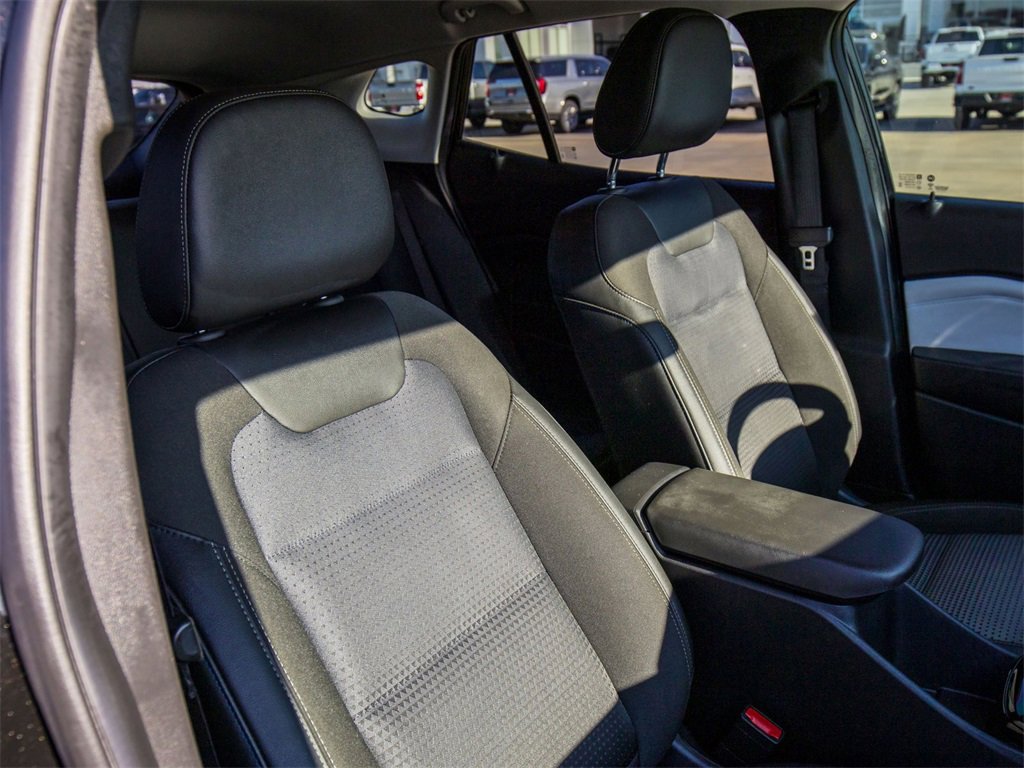 Used 2024 Chevrolet Trax LT w/ Driver Confidence Package image 16