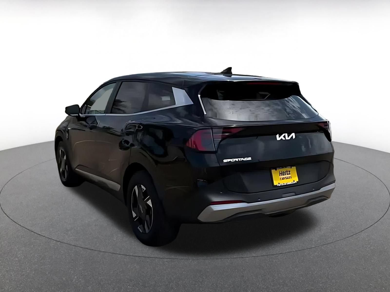 Used 2026 Kia Sportage LX FWD image 10