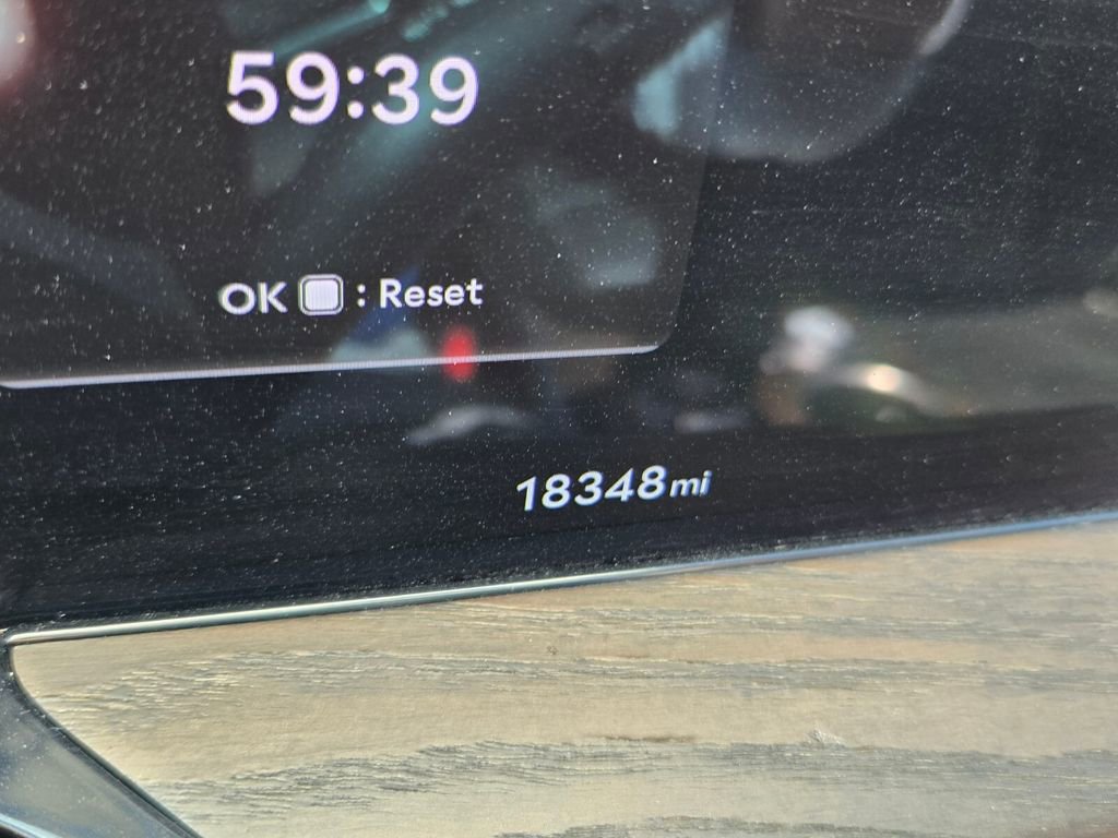 Used 2025 Genesis GV80 3.5T Advanced image 27