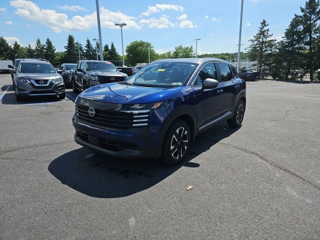 Certified 2025 Nissan Kicks SV w/ SV Premium Package AWD/4WD image 3