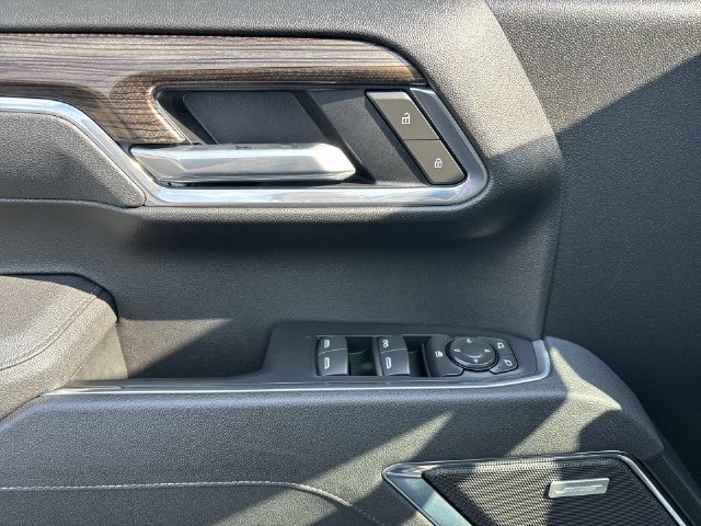 Certified 2025 Chevrolet Silverado 1500 LT Trail Boss w/ LT Trail Boss Premium Package AWD/4WD image 23