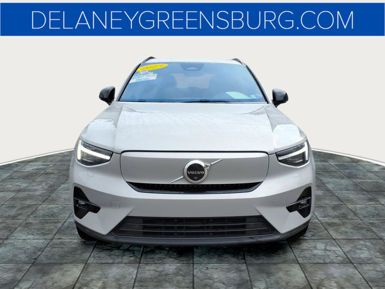 Used 2023 Volvo XC40 Recharge Ultimate image 8