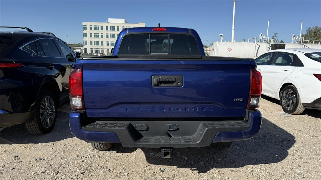 Used 2022 Toyota Tacoma SR5 image 5