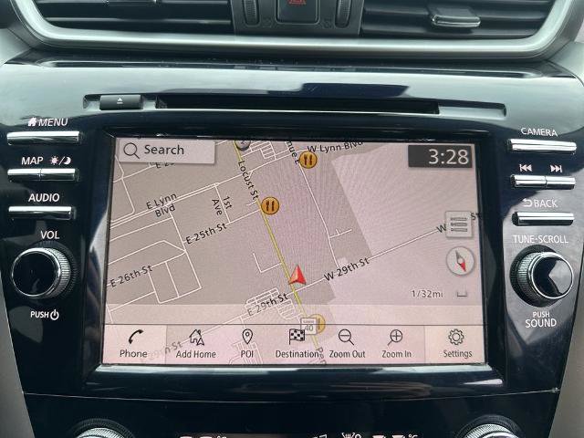 Used 2024 Nissan Murano SV image 31