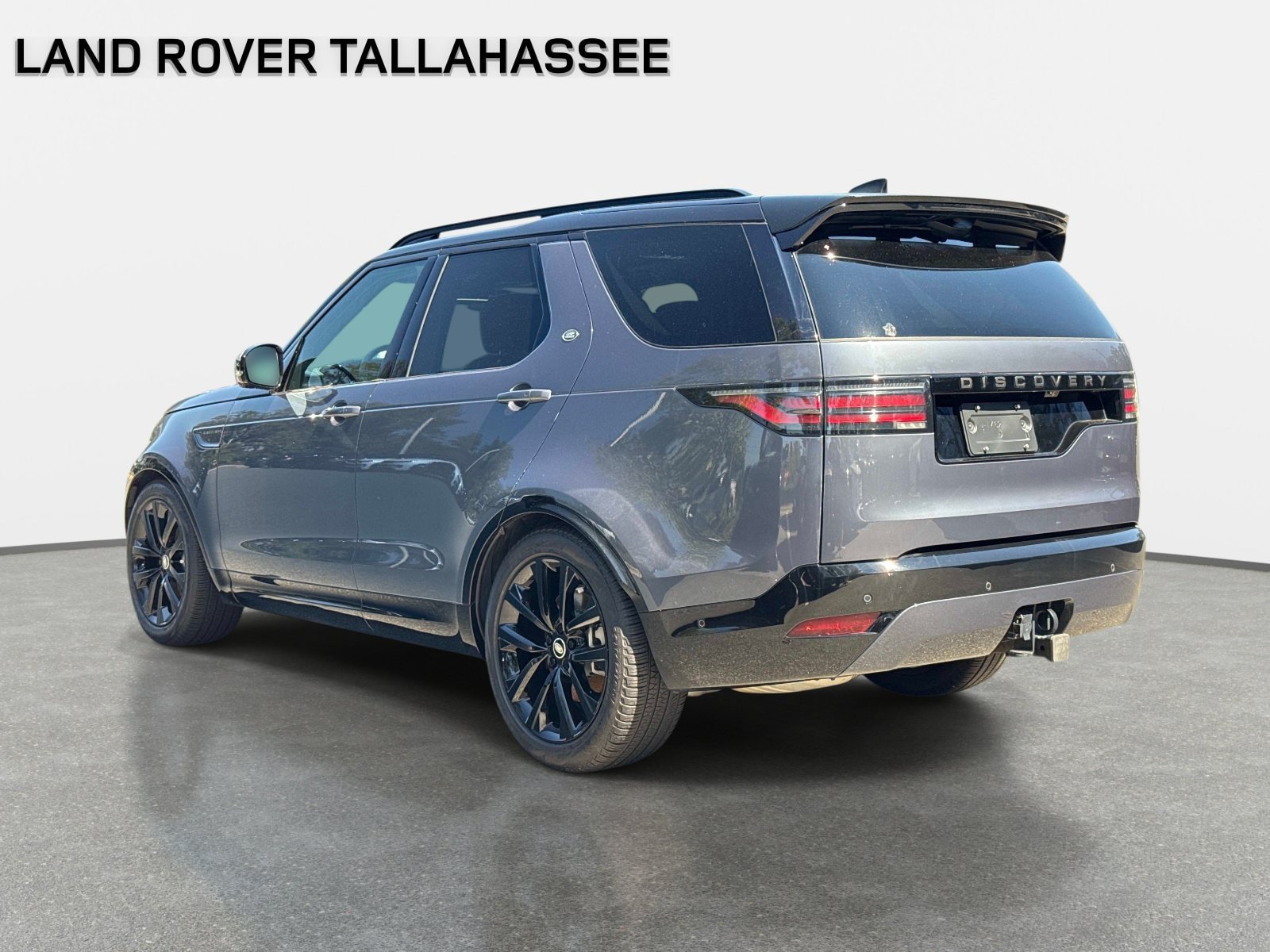Used 2026 Land Rover Discovery Dynamic SE AWD/4WD image 7