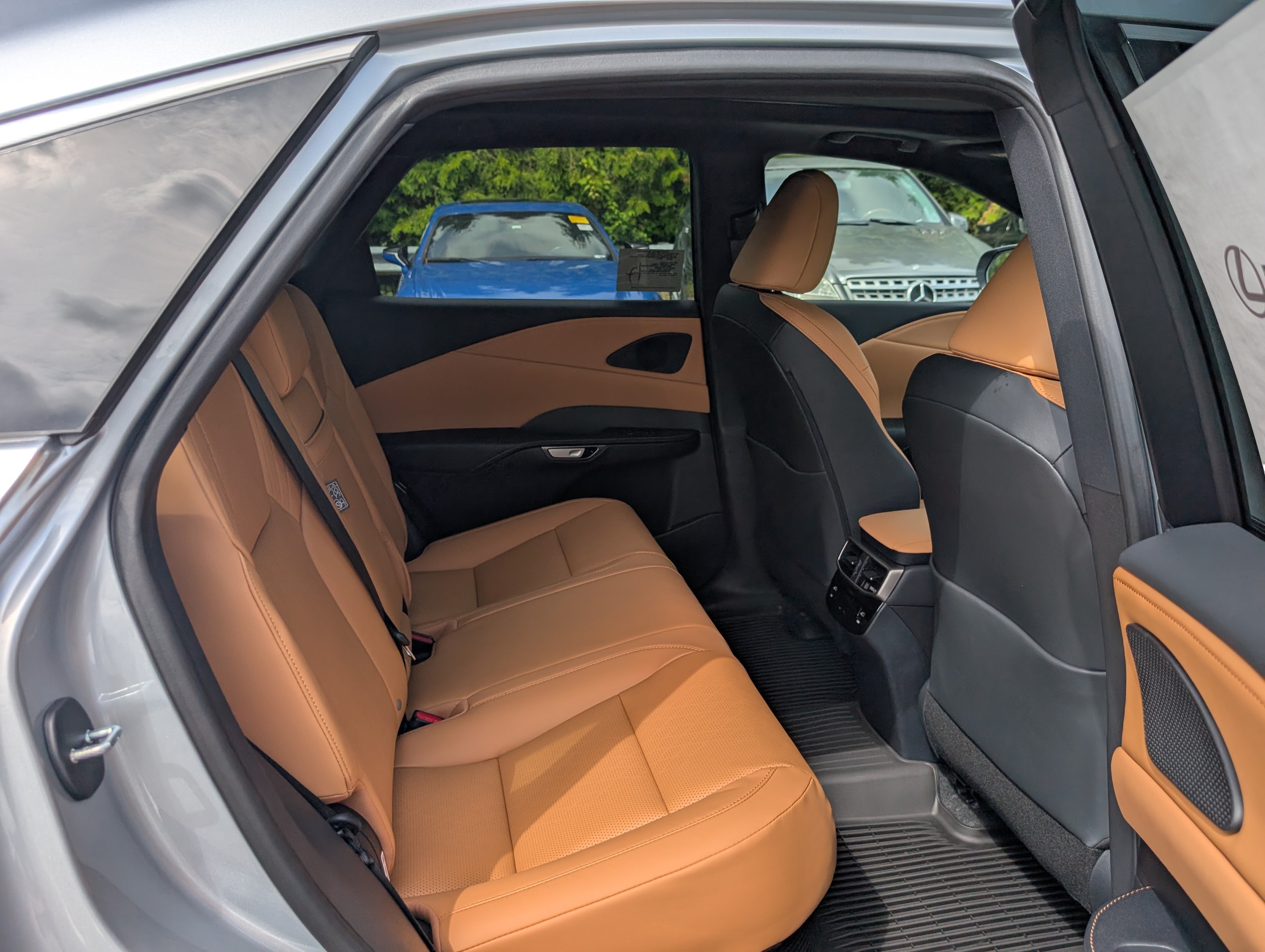 New 2026 Lexus RX 350 AWD/4WD image 8