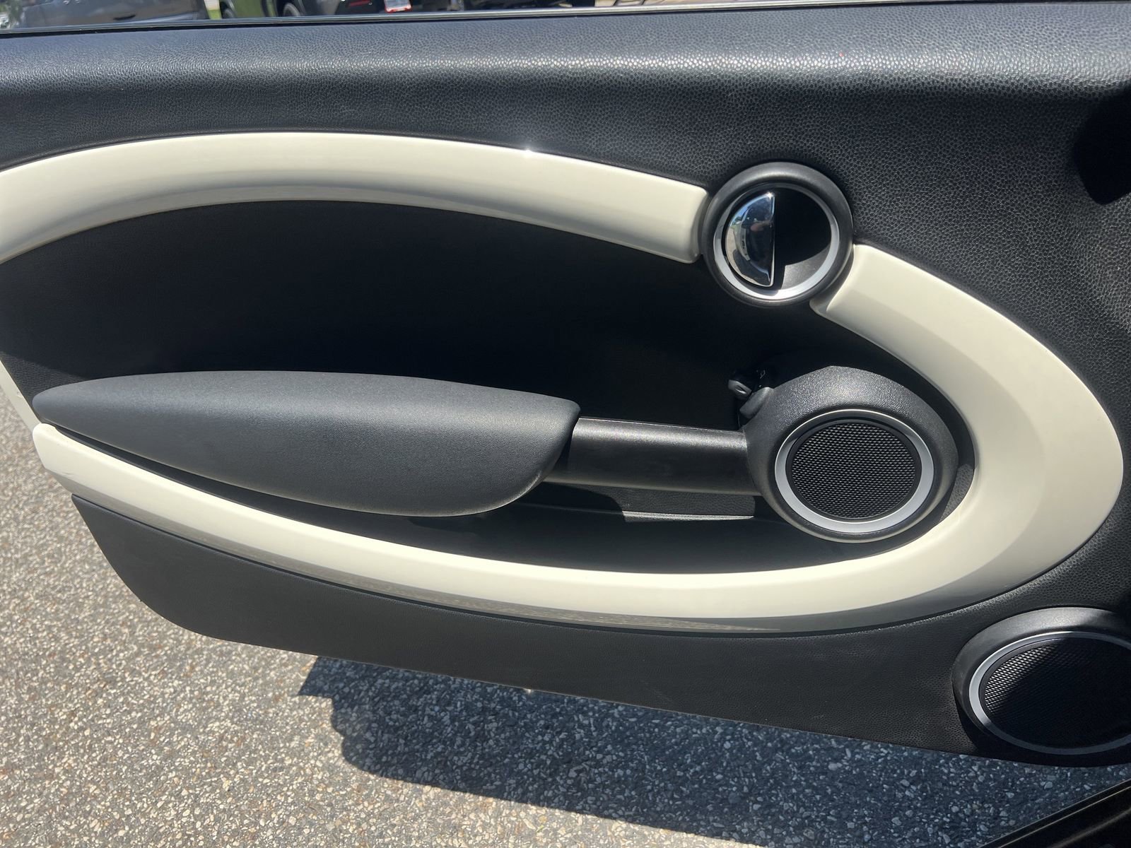Used 2013 MINI Cooper Convertible FWD image 14