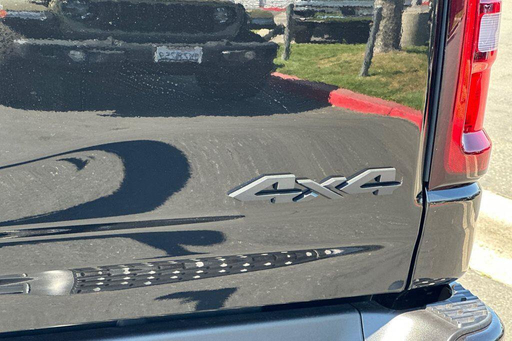 New 2026 RAM 1500 Big Horn AWD/4WD image 25