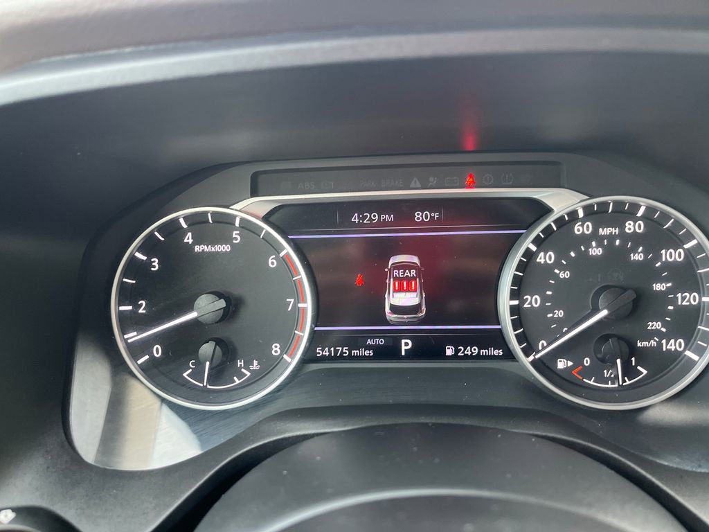 Used 2023 Nissan Rogue SV image 18