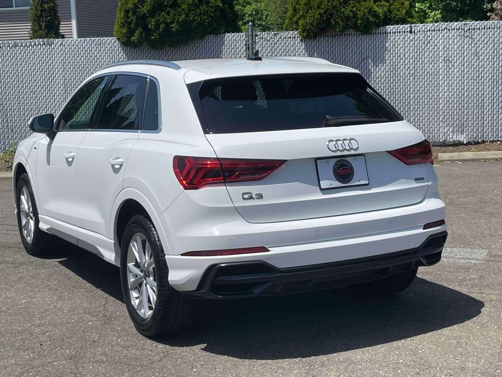 Used 2022 Audi Q3 2.0T Premium AWD/4WD image 7