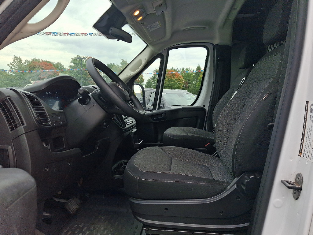 Used 2025 RAM ProMaster 2500 w/ U-Haul Equipment Group FWD image 14