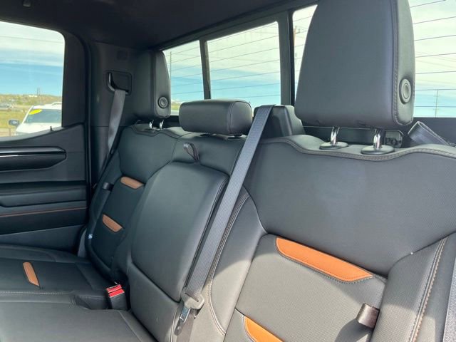 Used 2024 GMC Sierra 1500 AT4 w/ AT4 Premium Package AWD/4WD image 19