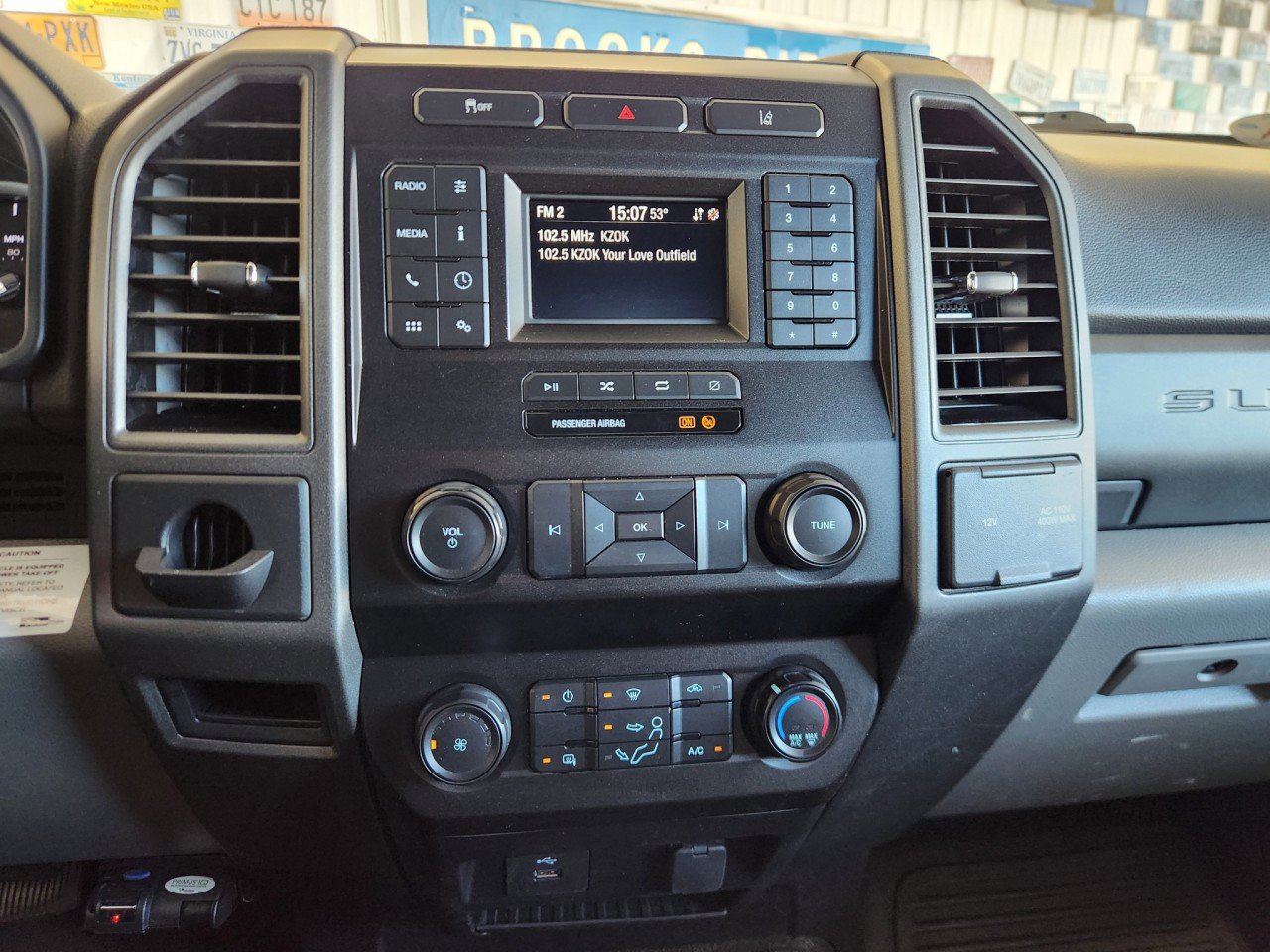 Used 2021 Ford F550 2WD Regular Cab Super Duty image 6