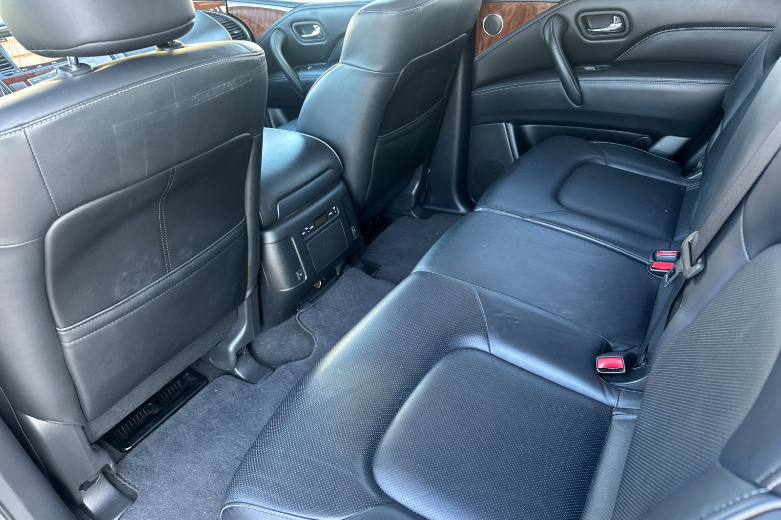 Used 2018 INFINITI QX80 2WD w/ Driver Assistance Package image 14