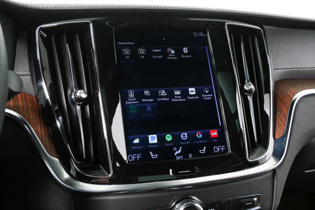 Used 2019 Volvo S60 T6 Inscription image 15