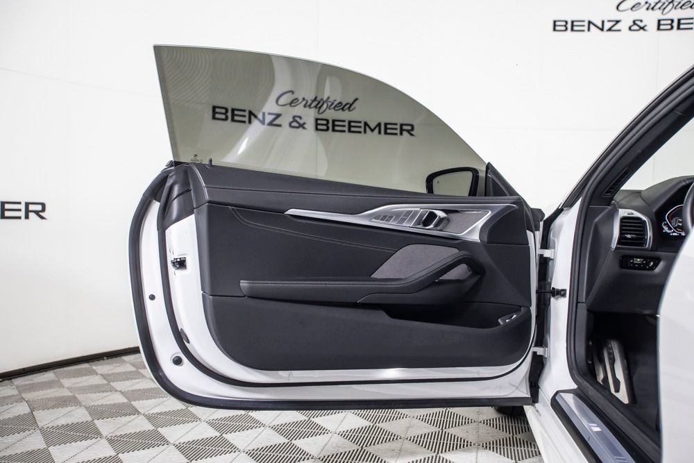 Used 2023 BMW 840i Coupe w/ M Sport Professional Package RWD image 17