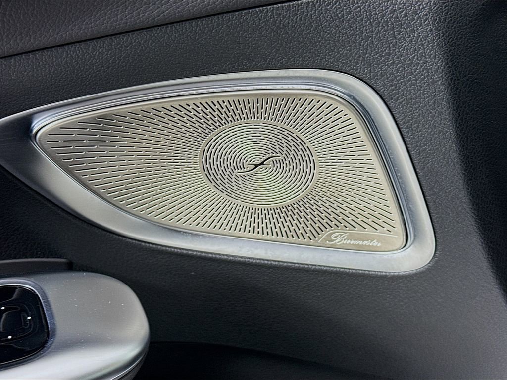 Used 2025 Mercedes-Benz C 300 4MATIC Sedan image 19