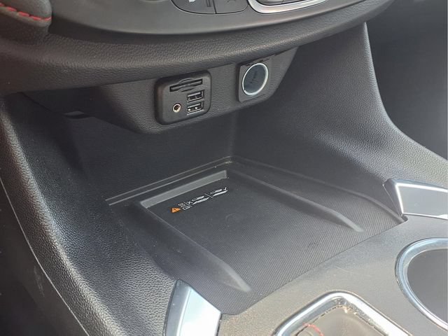 Used 2023 Chevrolet Traverse RS AWD/4WD image 10