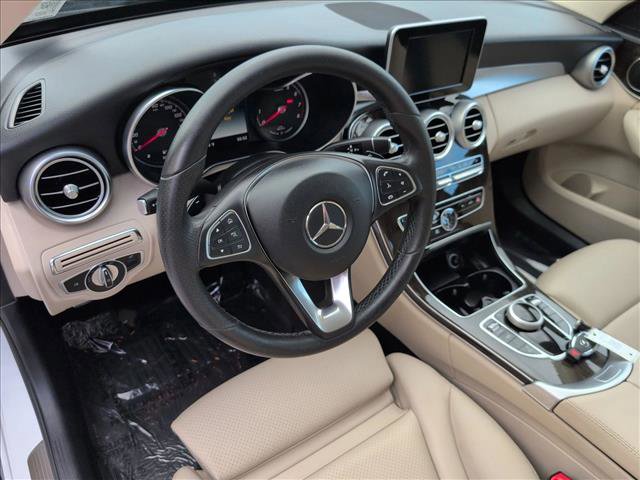 Certified 2017 Mercedes-Benz C 350e Sedan image 10