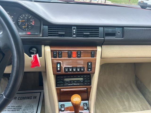 Used 1989 Mercedes-Benz 300 CE Coupe image 44