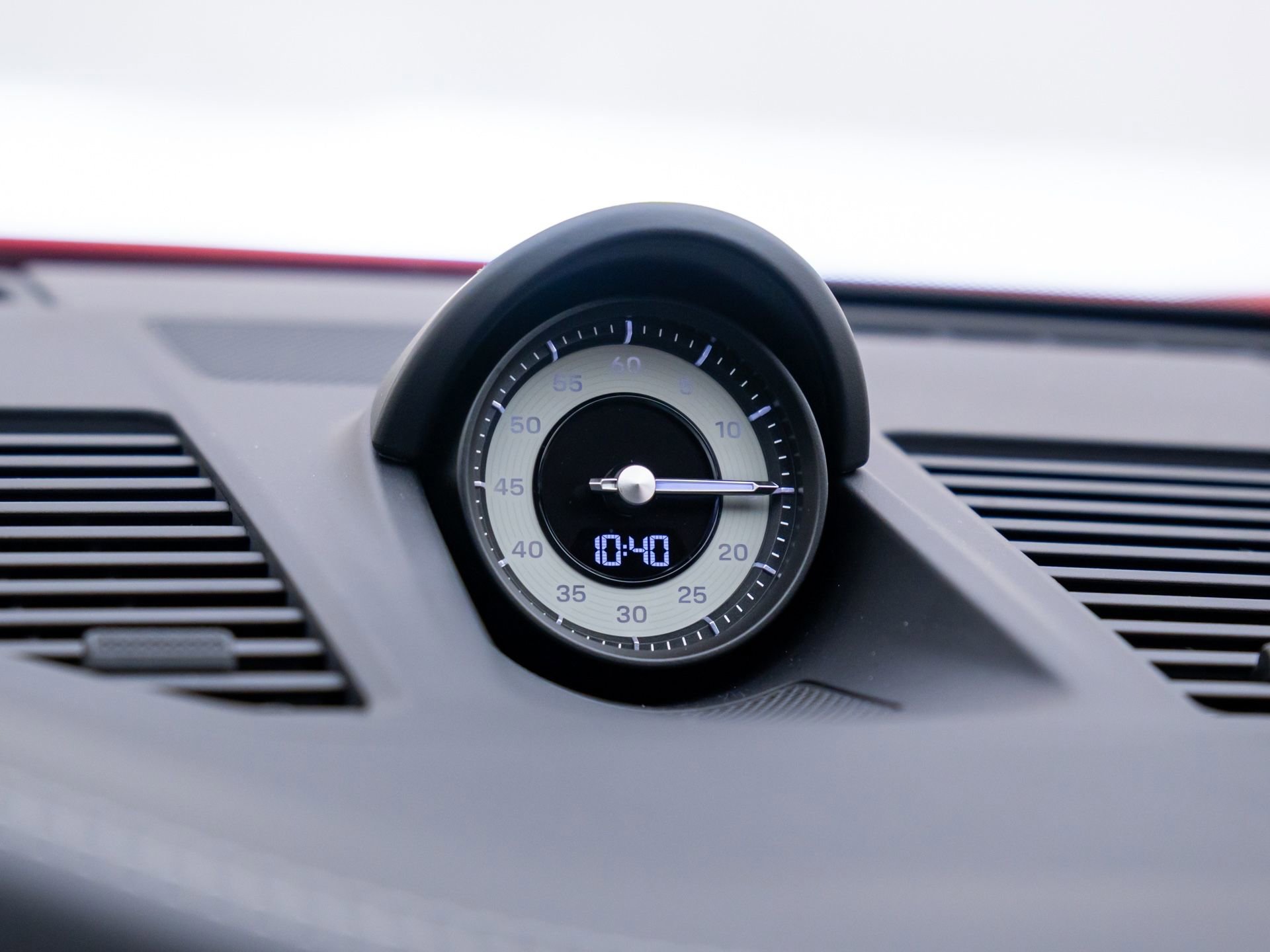 Certified 2022 Porsche 911 Carrera GTS image 23