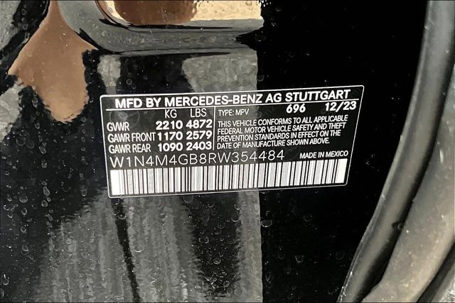 New 2024 Mercedes-Benz GLB 250 image 9