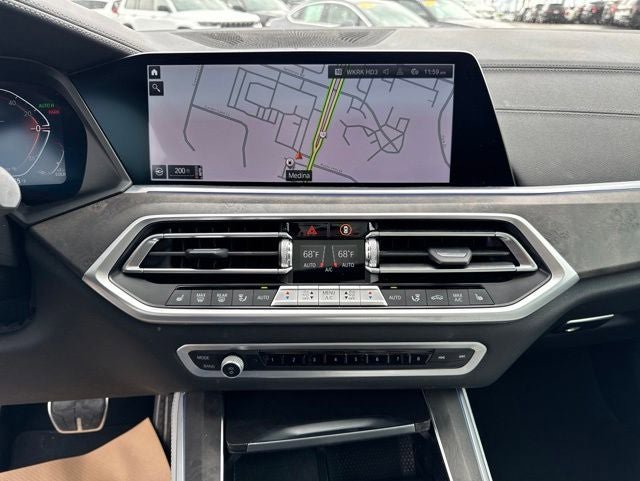Used 2023 BMW X5 xDrive40i w/ M Sport Package AWD/4WD image 12