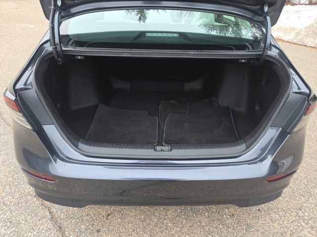 Used 2023 Honda Accord EX image 14