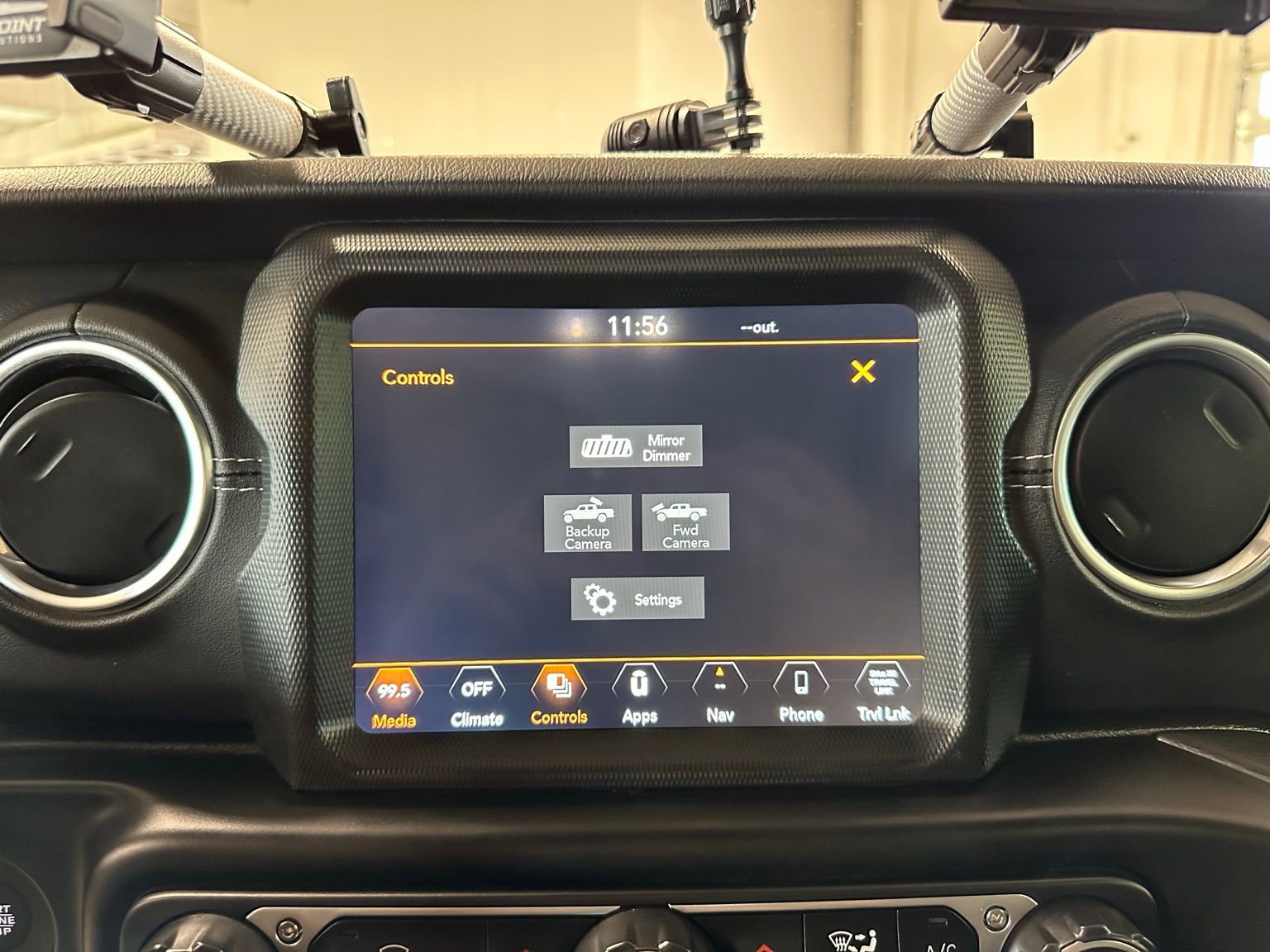 Used 2021 Jeep Gladiator Overland w/ Popular Equipment Package AWD/4WD image 28