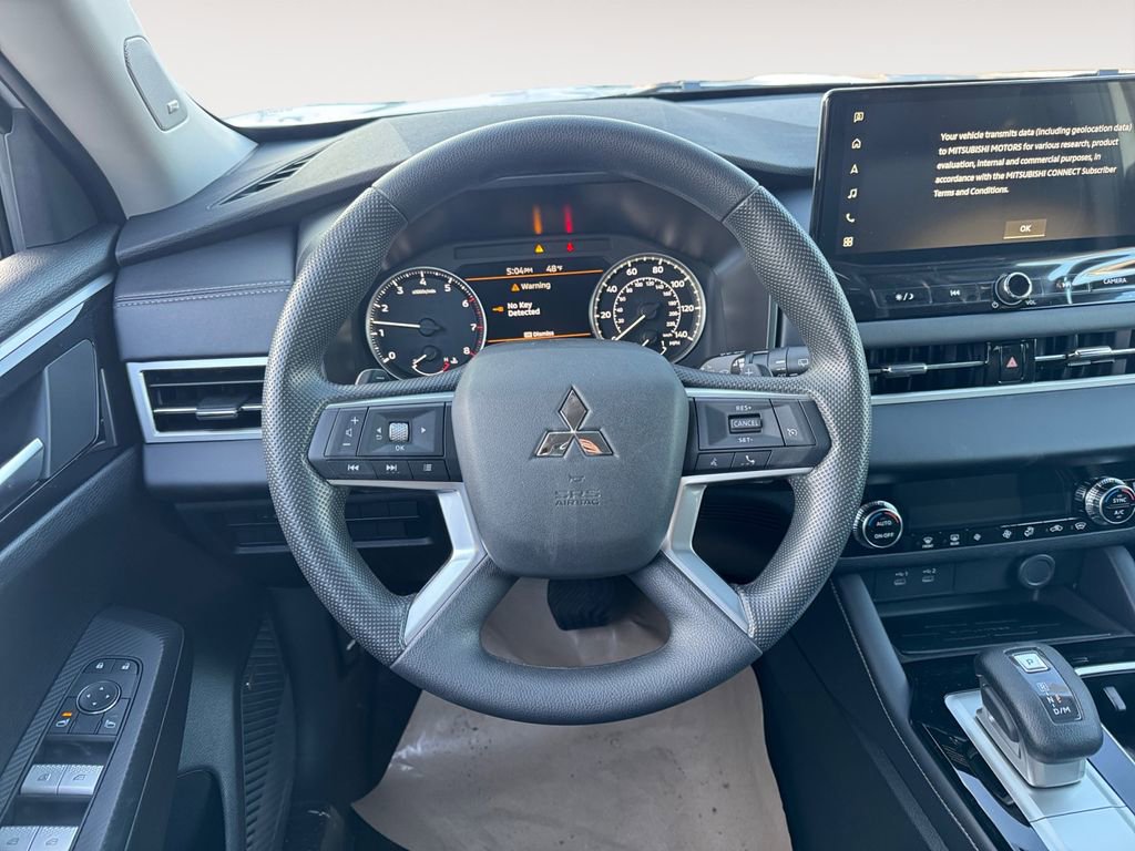 New 2026 Mitsubishi Outlander ES AWD/4WD image 12