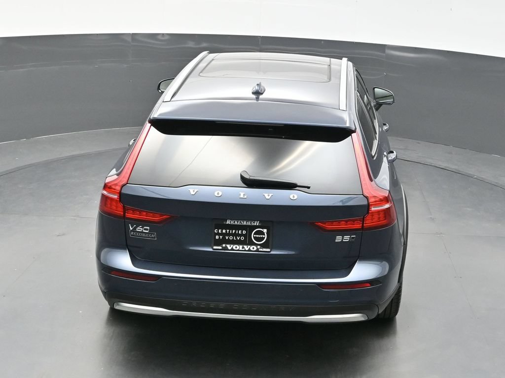 Used 2026 Volvo V60 B5 Cross Country Plus AWD/4WD image 37