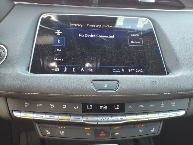 Used 2019 Cadillac XT4 Premium Luxury AWD/4WD image 14