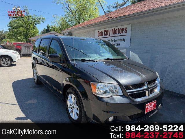 Used 2018 Dodge Grand Caravan SXT FWD image 1