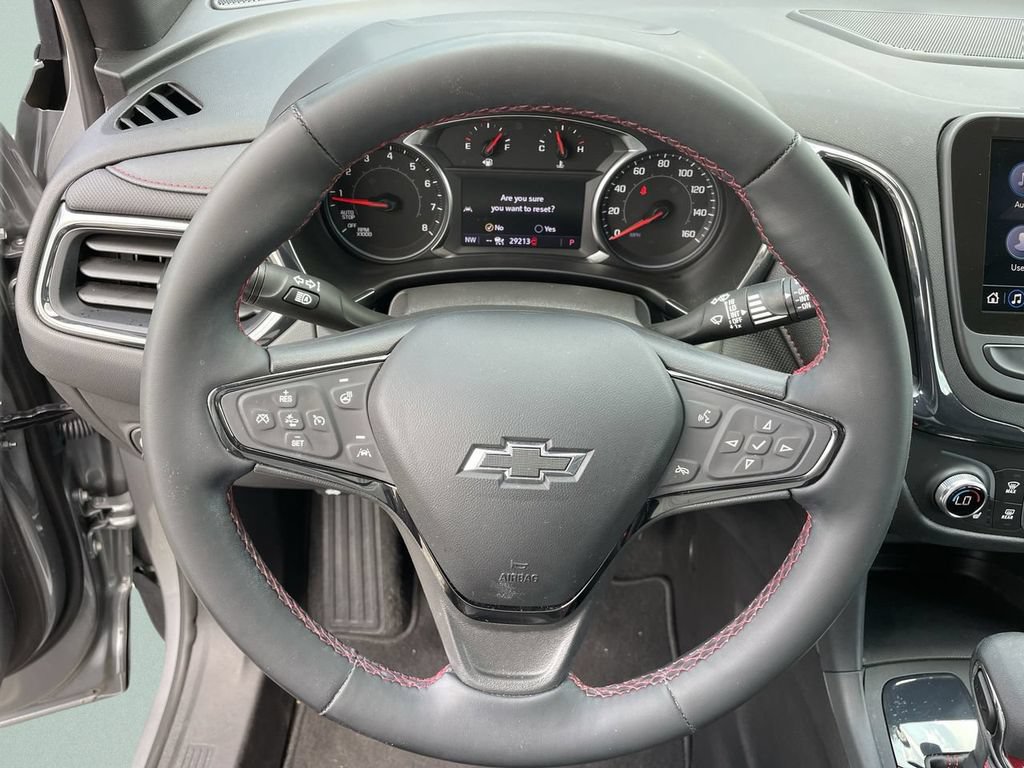 Used 2023 Chevrolet Equinox RS w/ RS Leather Package FWD image 33